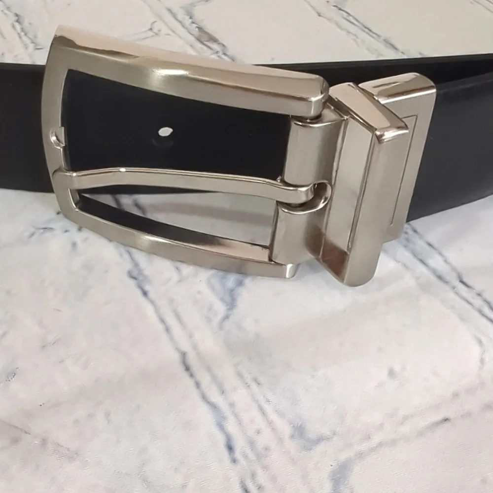 NWOT Men's Perry Ellis Black Bonded Leather Belt with Sliver Hardware Size 36